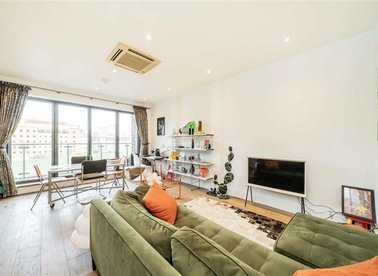 Properties for sale in City Road - EC1Y 2AA view1