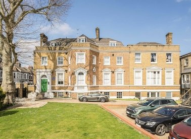 Properties for sale in Clapham Common North Side - SW4 9SN view1