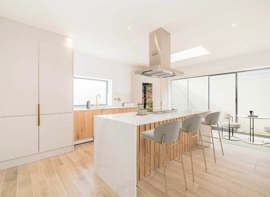 Properties for sale in Claremont Road - W13 0DQ view1