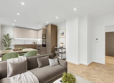 Properties for sale in Clarence Ave - SW4 8EU view1