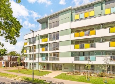 Properties for sale in Clarence Avenue - SW4 8DN view1