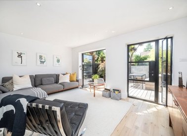 Clarissa Street, London, E8