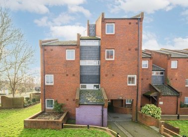 Properties for sale in Clement Close - W4 5ST view1