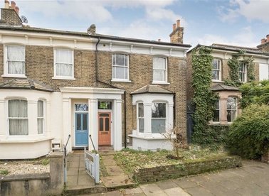 Properties for sale in Cliff Terrace - SE8 4DZ view1