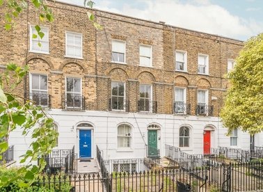 Properties for sale in Cloudesley Road - N1 0EB view1