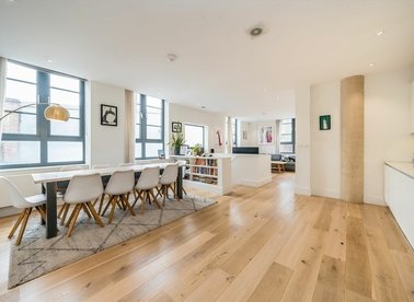 Properties for sale in Colebrooke Place - N1 8HZ view1