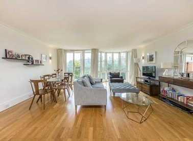 Properties for sale in Coleridge Gardens - SW10 0RE view1