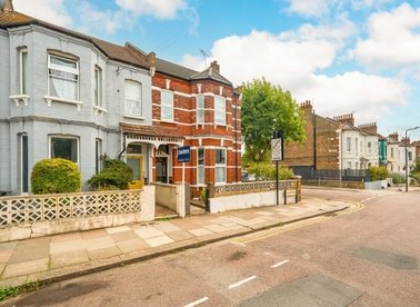Properties for sale in College Road - NW10 3PG view1