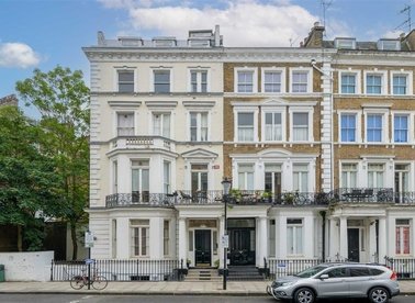 Properties for sale in Collingham Place - SW5 0PY view1