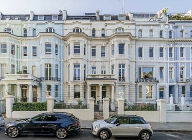 Properties for sale in Colville Terrace - W11 2BE view1