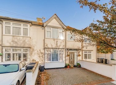 Properties for sale in Colwood Gardens - SW19 2DS view1