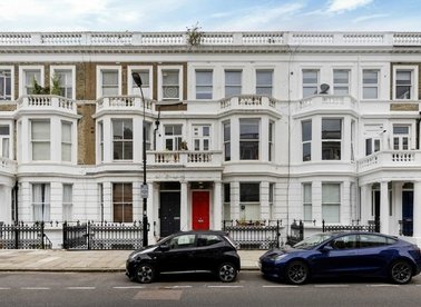 Properties sold in Comeragh Road - W14 9HR view1
