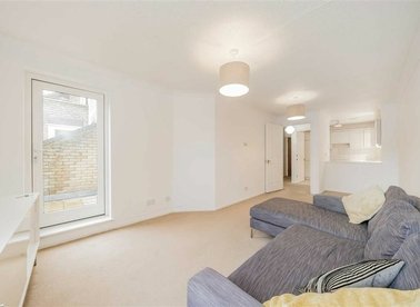 Properties for sale in Conant Mews - E1 8RZ view1