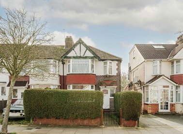 Properties for sale in Coniston Avenue - UB6 8EE view1