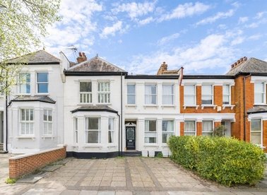 Properties for sale in Coniston Road - N10 2BL view1