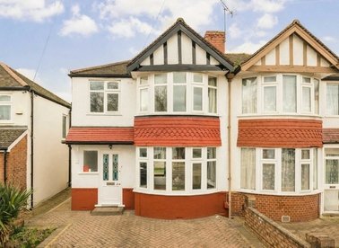 Properties for sale in Conway Crescent - UB6 8JA view1