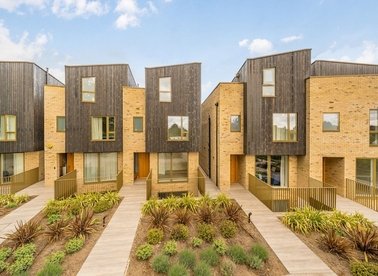 Properties for sale in Coombe Lane - SW20 0RW view1