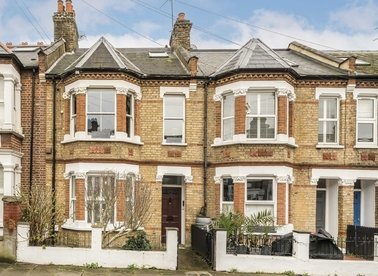 Properties for sale in Cornwall Grove - W4 2LB view1