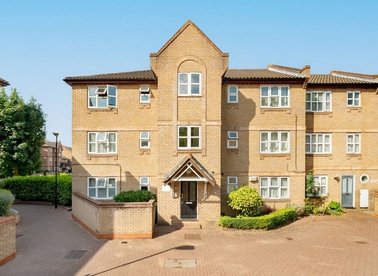 Properties for sale in Cornwallis Square - N19 4LZ view1