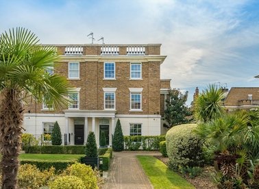 Properties for sale in Corsellis Square - TW1 1QT view1