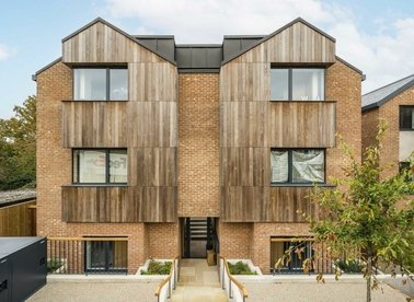 Properties for sale in Cottenham Park Road - SW20 0SB view1