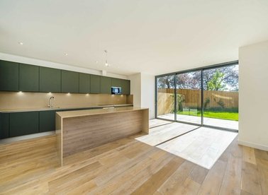 Properties for sale in Cottenham Park Road - SW20 0SB view1