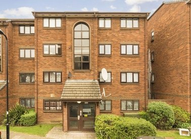 Properties for sale in Cotton Avenue - W3 6YF view1
