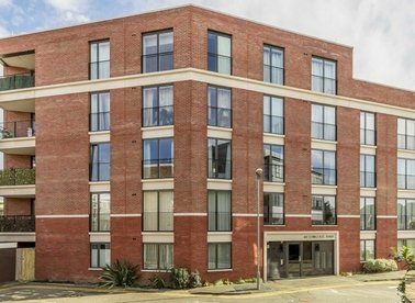 Properties for sale in Cowleaze Road - KT2 6FE view1