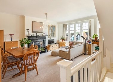 Properties for sale in Cranley Gardens - N10 3AL view1