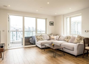 Properties for sale in Creekside - SE8 3GP view1