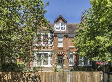 Properties for sale in Creffield Road - W5 3RR view1