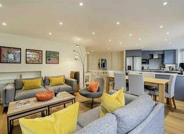 Cresswell Gardens, London, SW5
