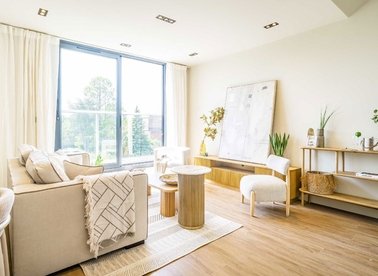 Properties for sale in Creswick Road - W3 9HF view1