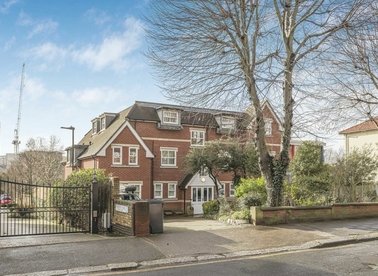 Properties for sale in Creswick Road - W3 9HA view1