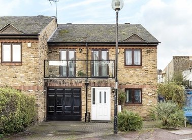 Properties for sale in Croftongate Way - SE4 2DL view1