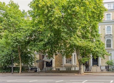 Properties for sale in Cromwell Road - SW5 0SL view1