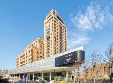 Properties for sale in Cromwell Road - SW7 4XN view1