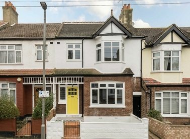 Properties sold in Crowborough Road - SW17 9QQ view1