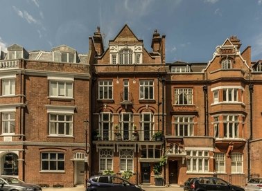 Properties for sale in Culford Gardens - SW3 2ST view1