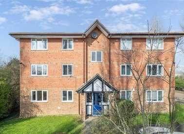 Properties for sale in Cumberland Place - SE6 1LY view1