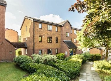 Properties for sale in Cumberland Place - SE6 1LB view1