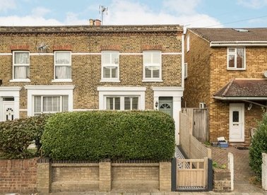 Properties for sale in Danbrook Road - SW16 5JX view1