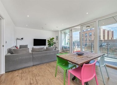 Properties for sale in Danson Mews - SE17 3FN view1