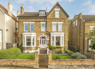 Properties for sale in Darlaston Road - SW19 4LG view1