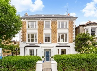 Properties for sale in Dartmouth Park Road - NW5 1SN view1