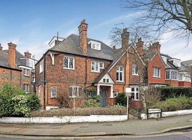 Properties for sale in Dartmouth Road - NW2 4ET view1