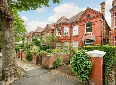 Properties for sale in Dartmouth Road - NW2 4EX view1