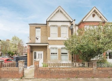 Properties for sale in Davis Road - W3 7SG view1