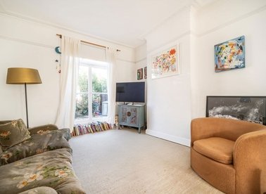 Properties for sale in De Beauvoir Road - N1 4DJ view1
