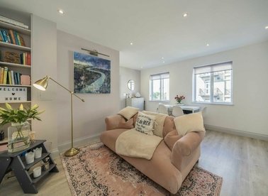 Properties for sale in Devonhurst Place - W4 4JD view1